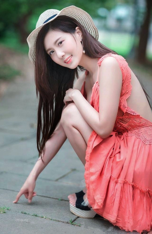 mk体育中国官网-中国女篮在比赛中灵活调整进攻策略，女篮进攻战术