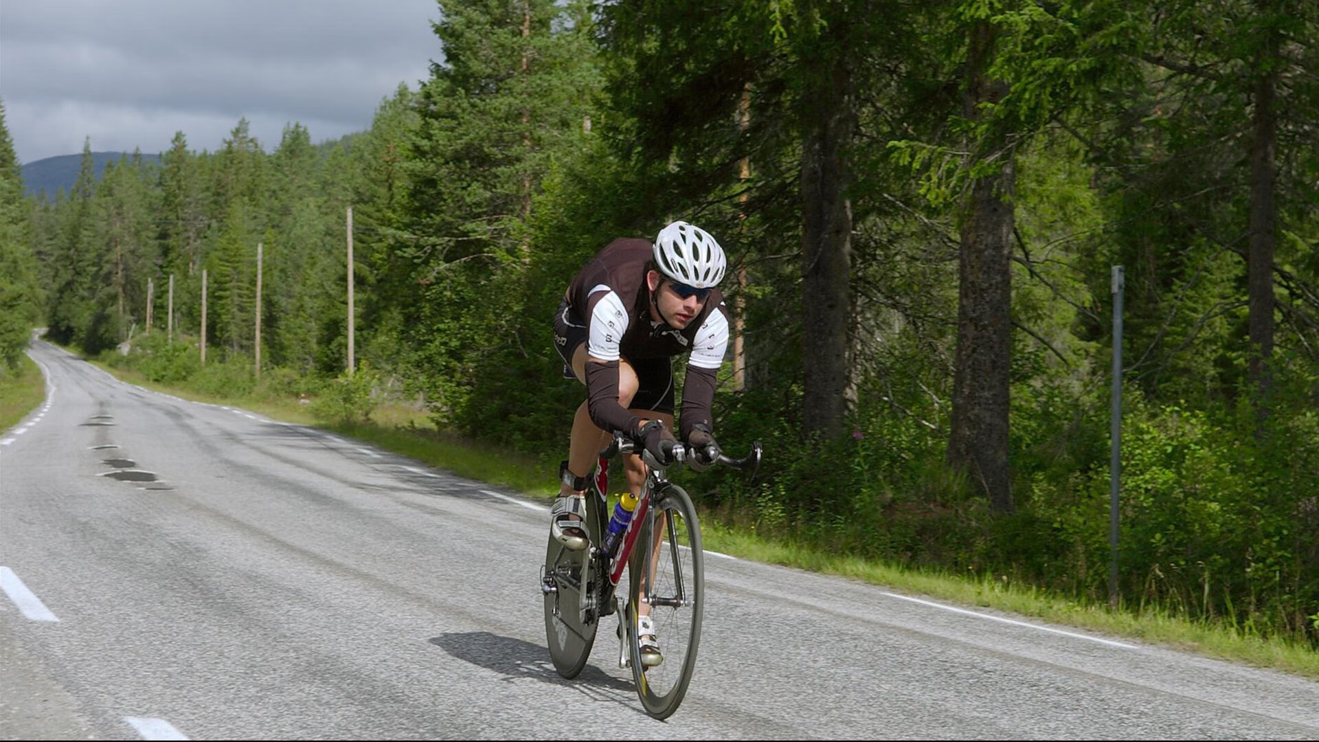 “阿根廷美洲狮队：挑战世界顶级球队的雄心”