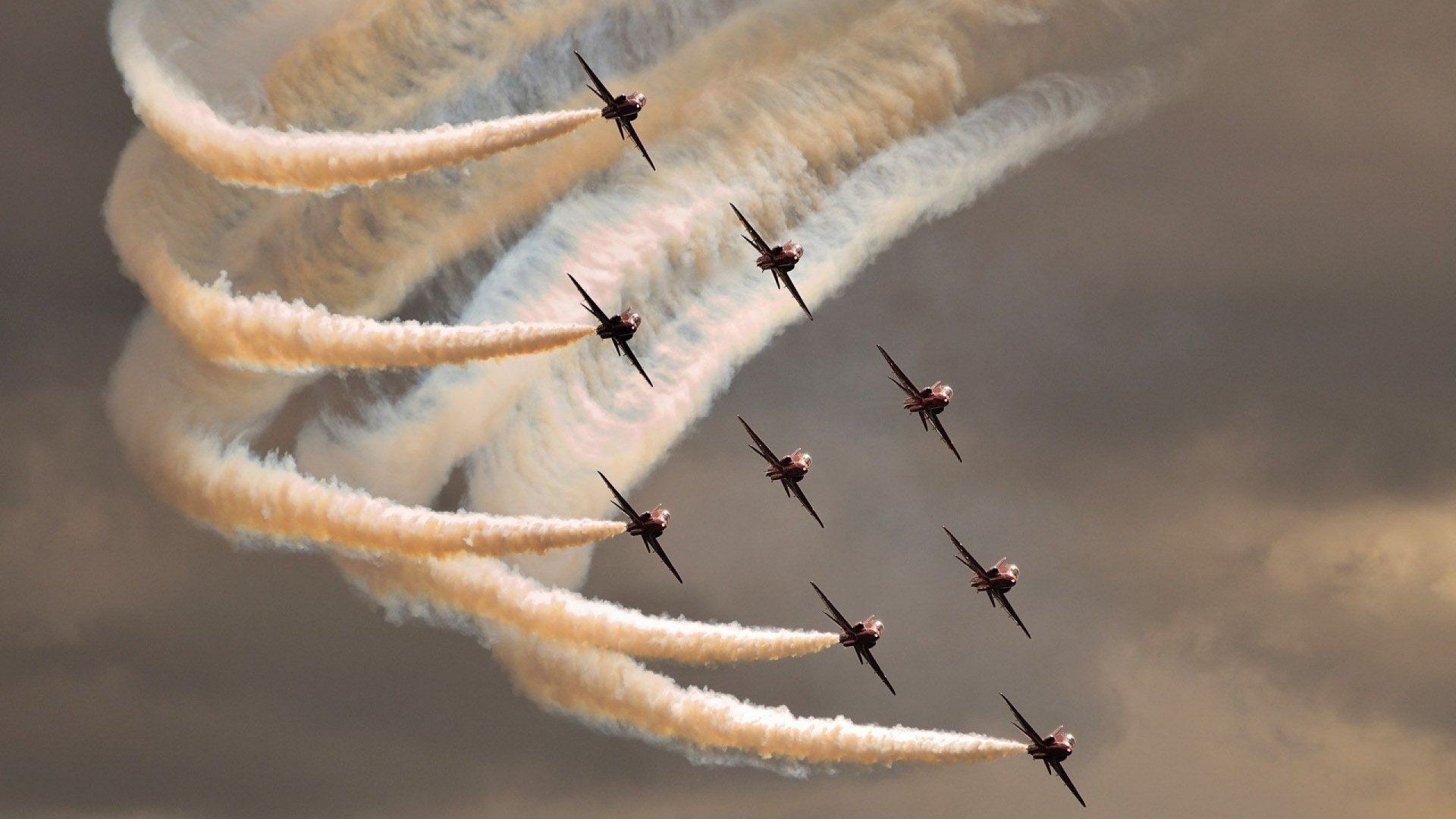 女子篮球国家队签约新体能教练，女子篮球国家队签约新体能教练名单